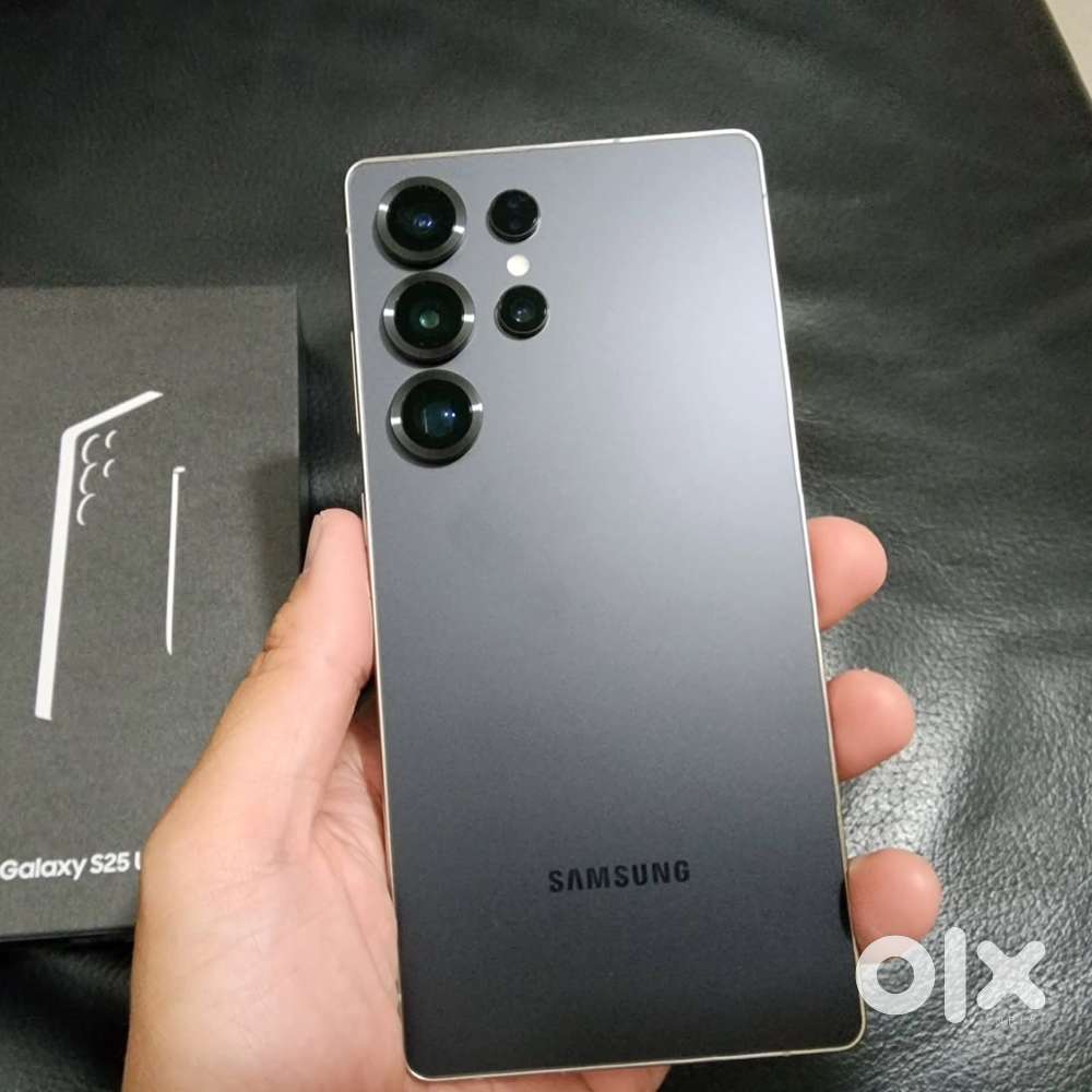 Samsung galaxy s23 ultra  12/256gb colour  with bill box