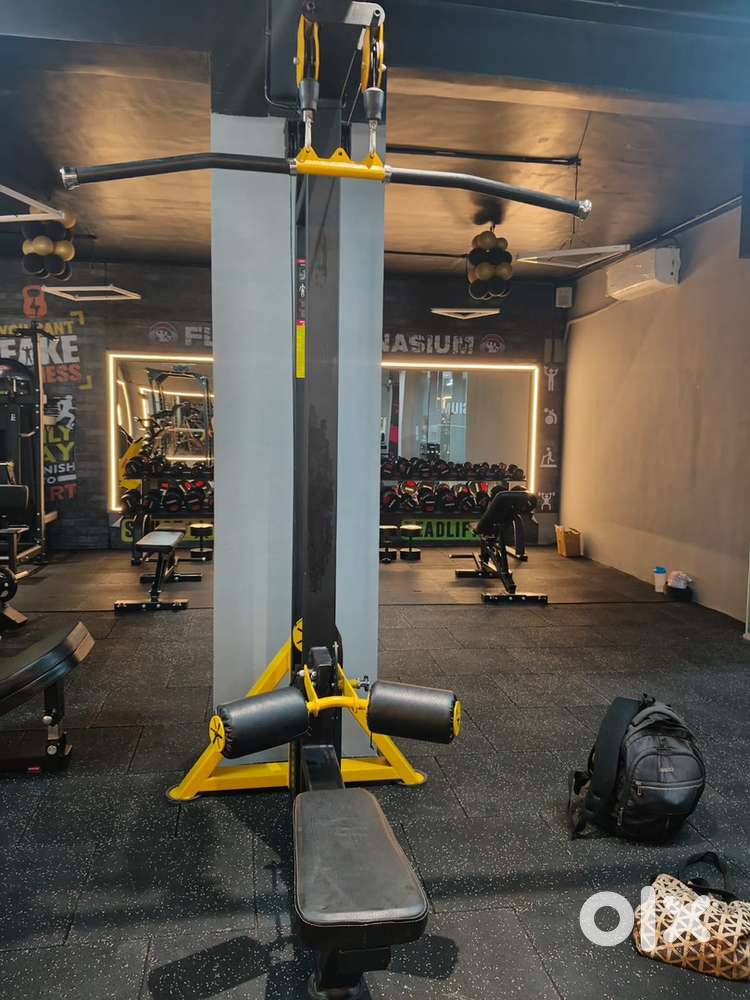 Lat Pull down Machine With Seated Rowing