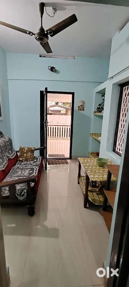 Lease house 6 lakhs decent jn