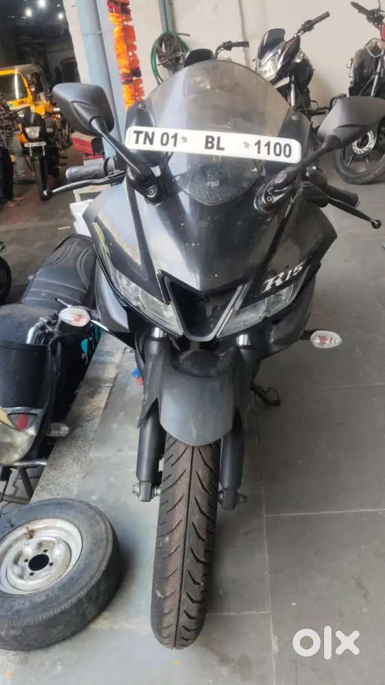 Yamaha R15 V3