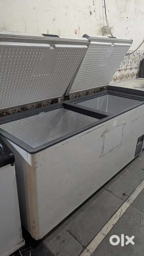 Deep freezer or Visi Cooler
