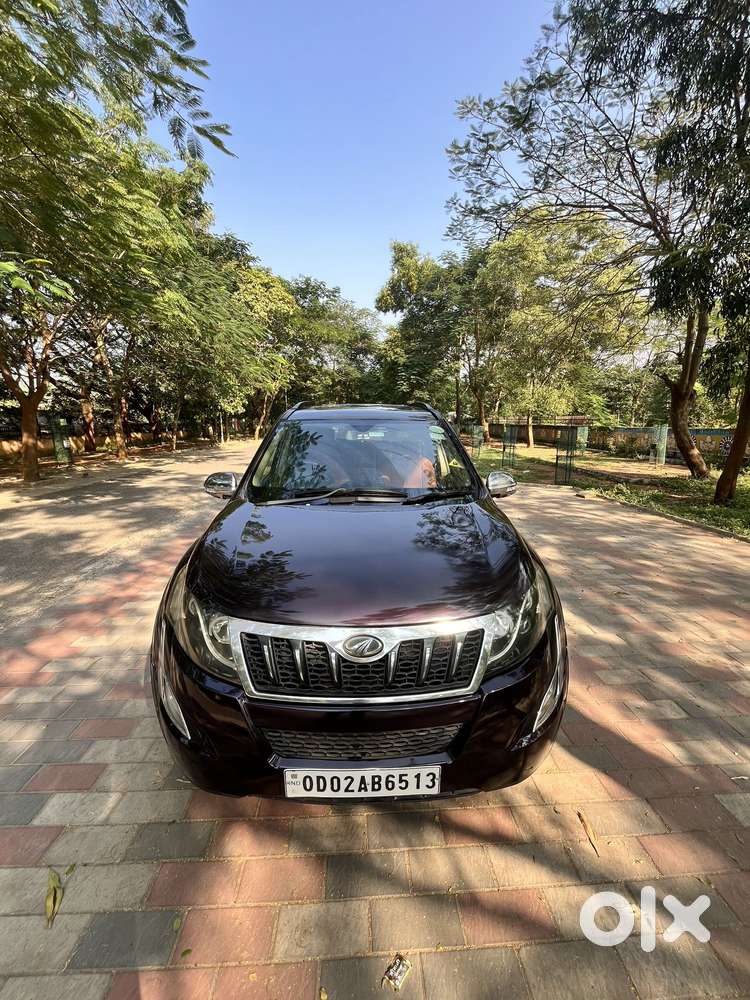 Mahindra XUV500 2.2 W10, 2016, Diesel