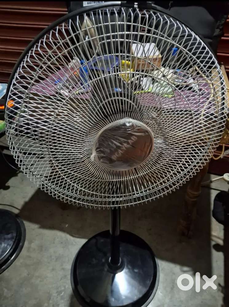 Polycab stand fan