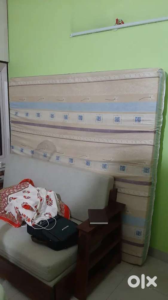 Sleepwell king size mattress