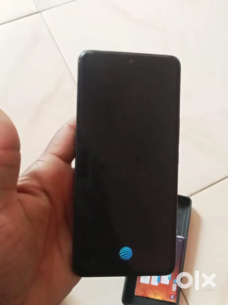 Vivo v50 12 Gb ram 512gb rom netcondition box and charger
