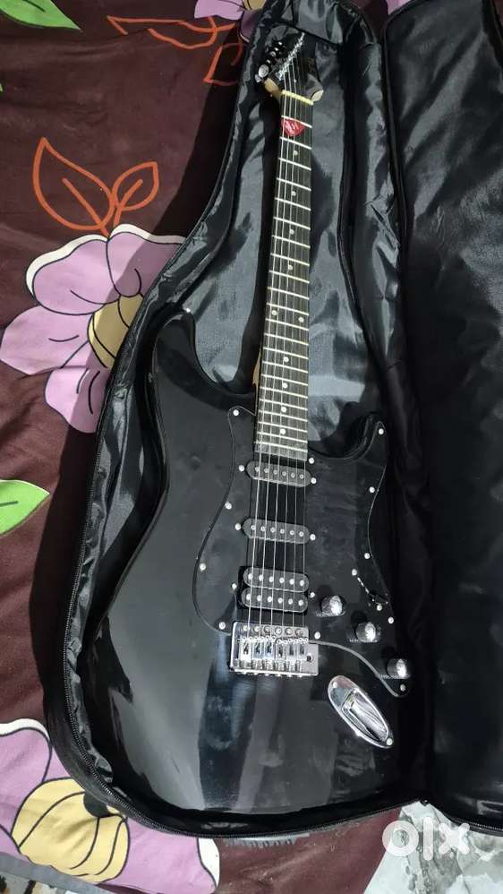 Unused Kadence Electric Guitar with Bag(BLACK)