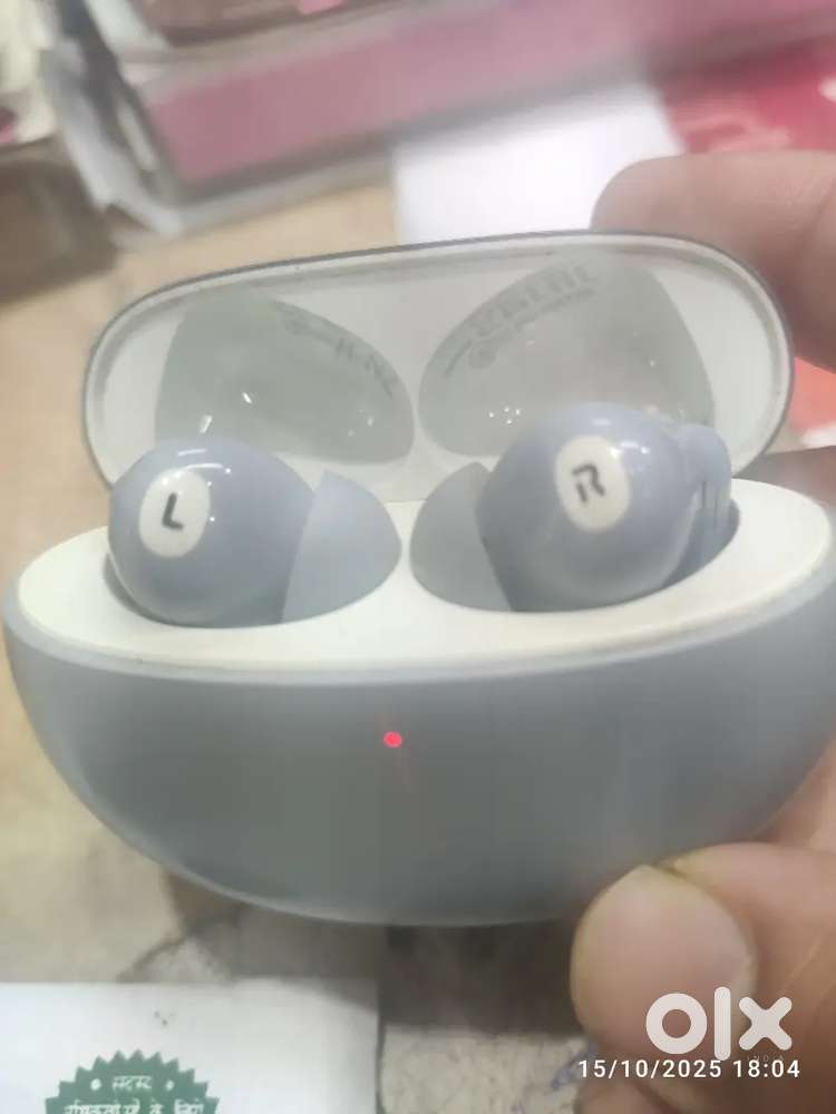 Oppo enco earbuds 2 pro