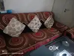 Royal Palace sofa set with center table
