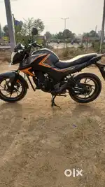 Good condition Bike Urjent sell CB Hornet 160
