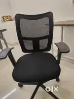2 computer desk table and hydrolic adjustable chair