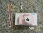 Play with cam.
