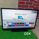 Bush smartv with voice search remote