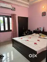Female flatmate needed