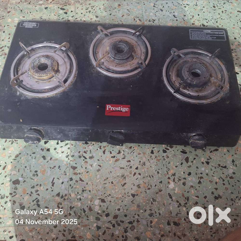 gas chulha and cylinder