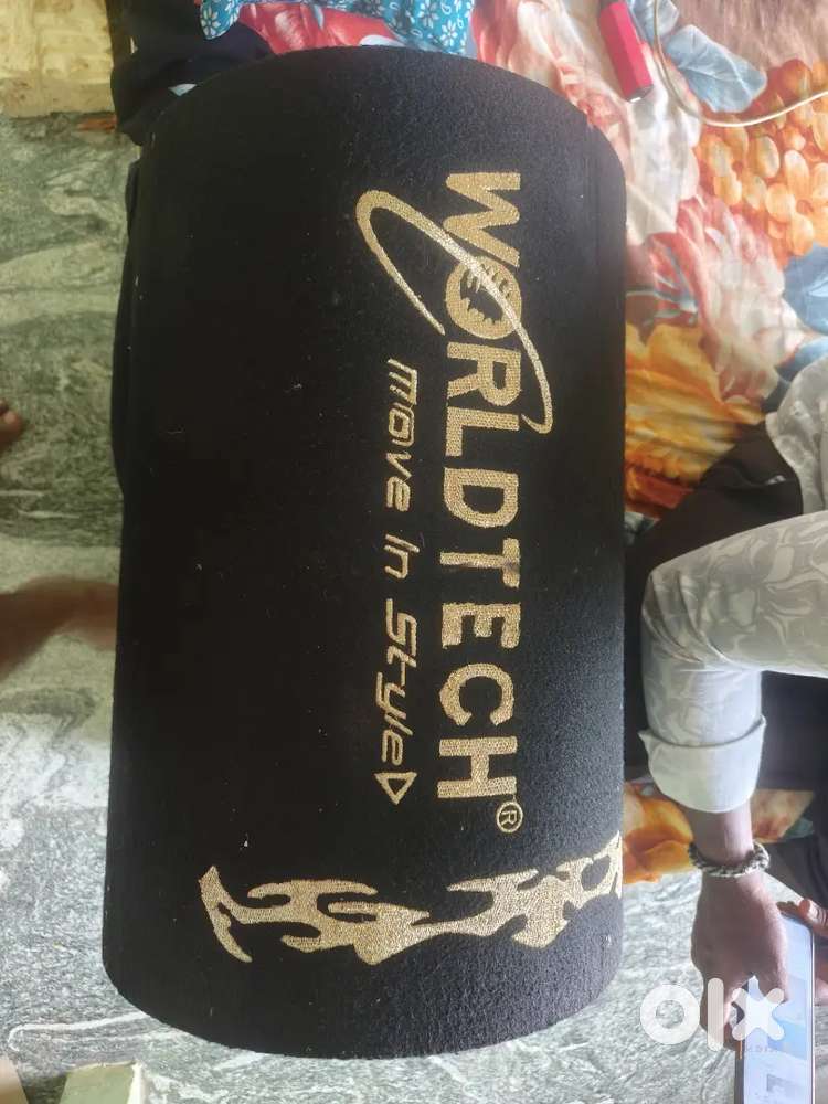 Subwoofer  world tech move insthle