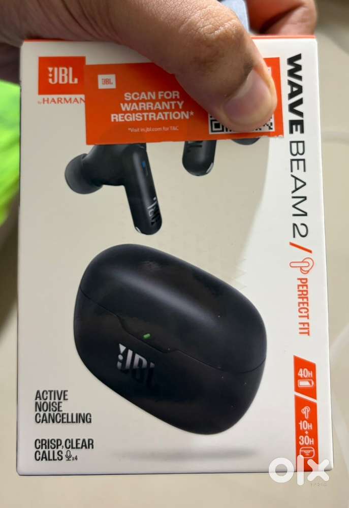 JBL ANC EARBUDS SEALED (NEW)
