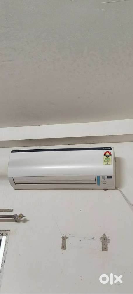 Daikin ac in very good type