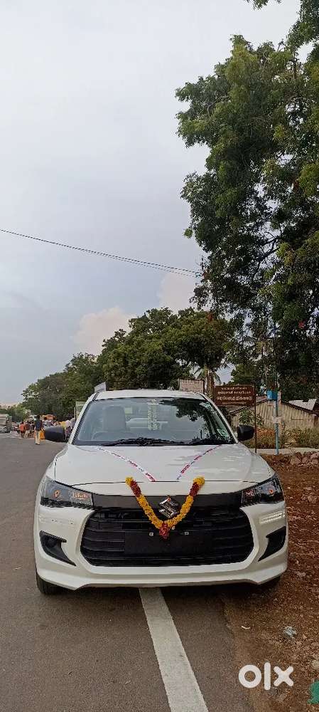 DRIVER WANTED FOR RED TAXI