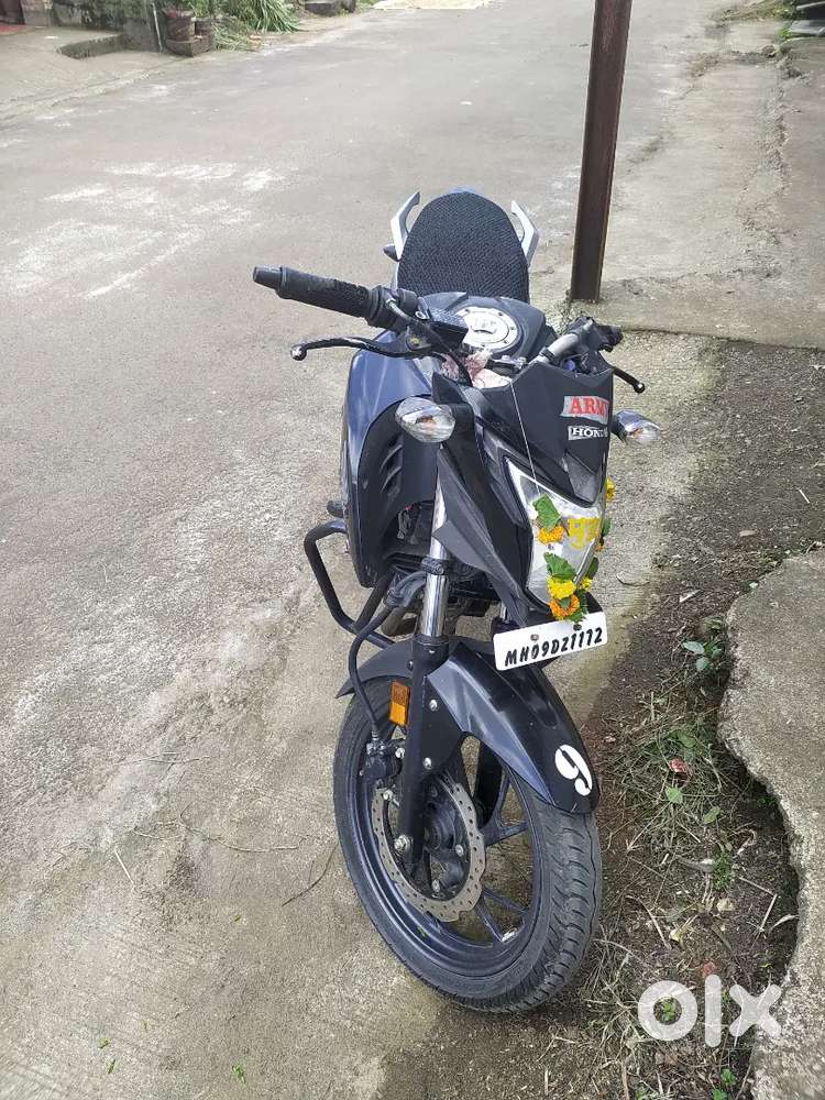 Hornet 160