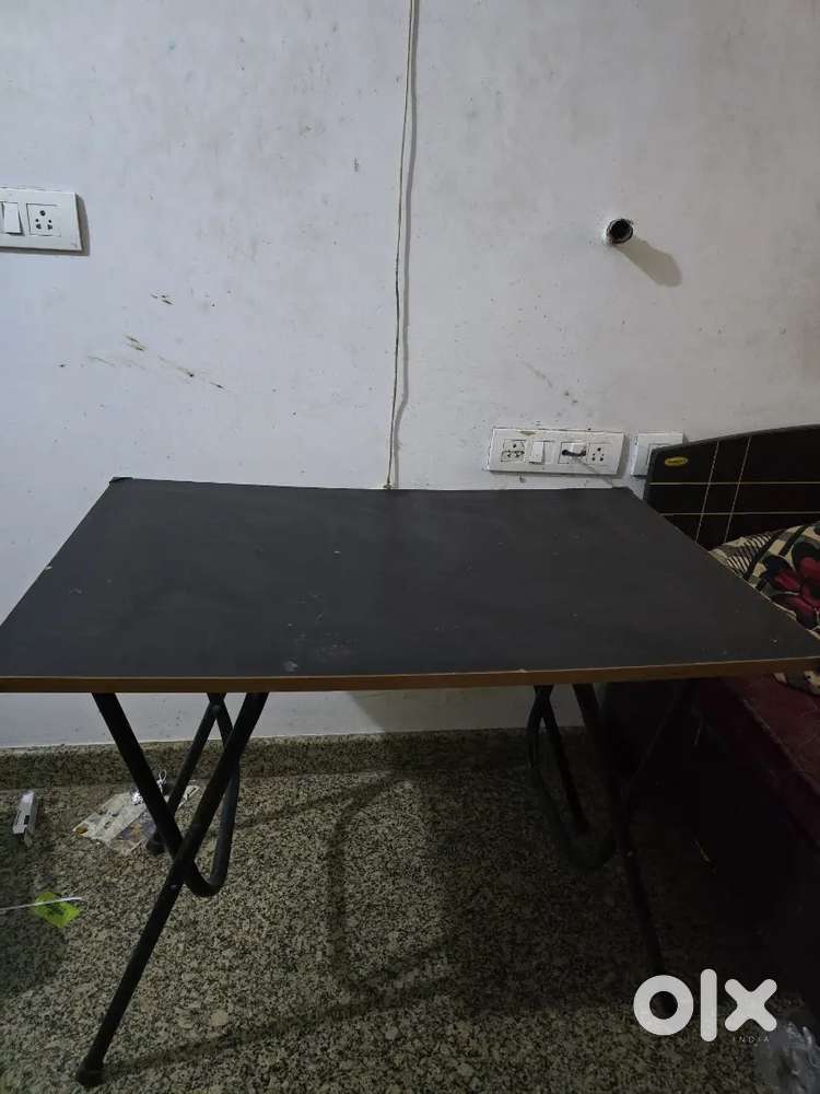 Study table/ computer table with descent space