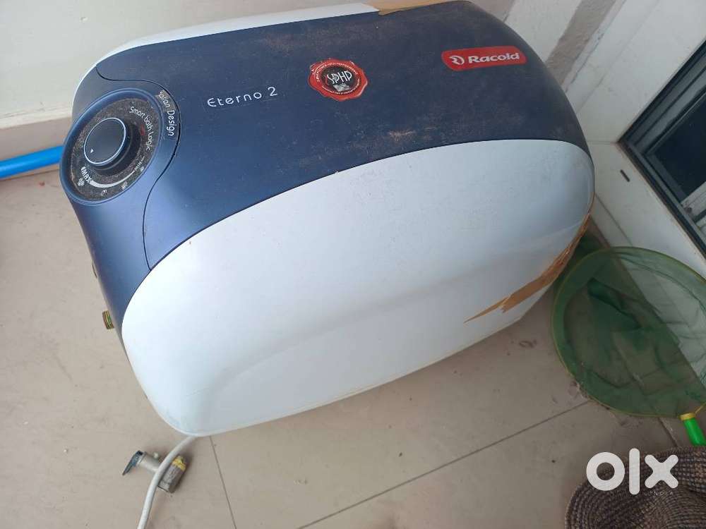 25 liter Recold geyser for sale only 2000