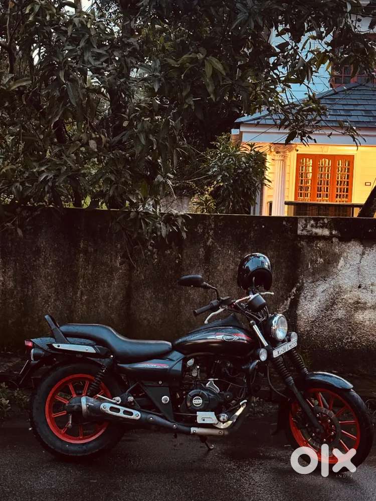 Avenger 220 street 2018 model