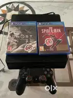 PS4 with 2 games and controller