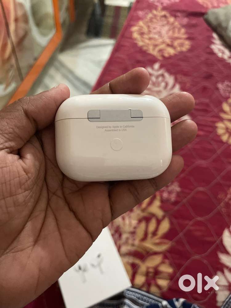 Apple airpods