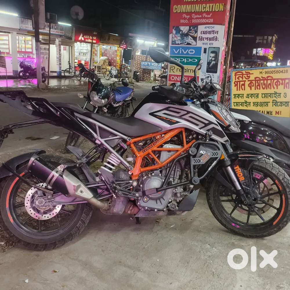 Full loaded accessories with 1year thard party insurance, single owner