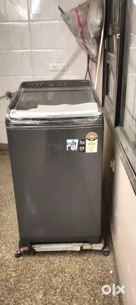 WHIRLPOOL TOP LOAD WASHING MACHINE