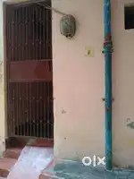 33 gaj indipendent house for sale