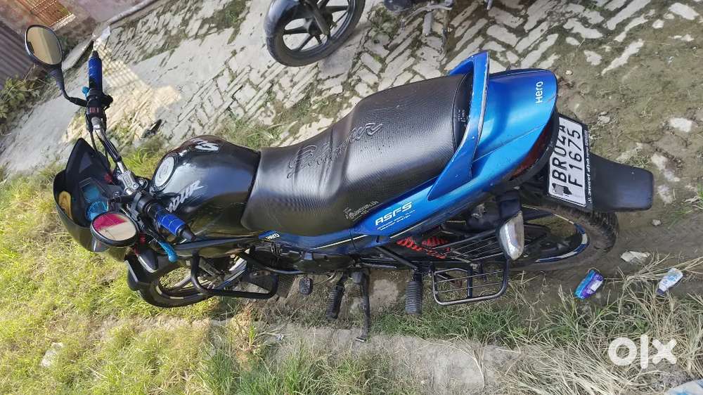 HERO GLAMOUR (Bike Condition Me hai )