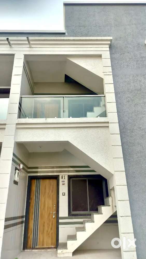 2BHK GALA IN DINDOLI AREA