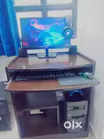 Complete pc available with cables chair and table plug and play