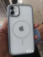 I phone 11 , 128