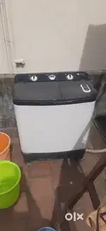 Realame semi automatic washing machine just 7 mounth