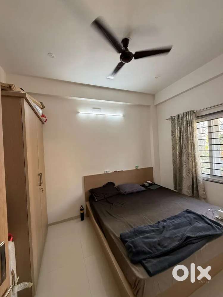 Fully Furnished 1Bhk Zero Brokarege!! Near Bombay Hospital