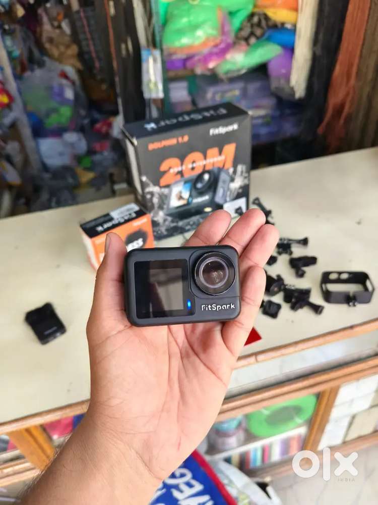 Fitspark Dolphin 1.0 Action Camera and Fitspark WL 101 Microphone