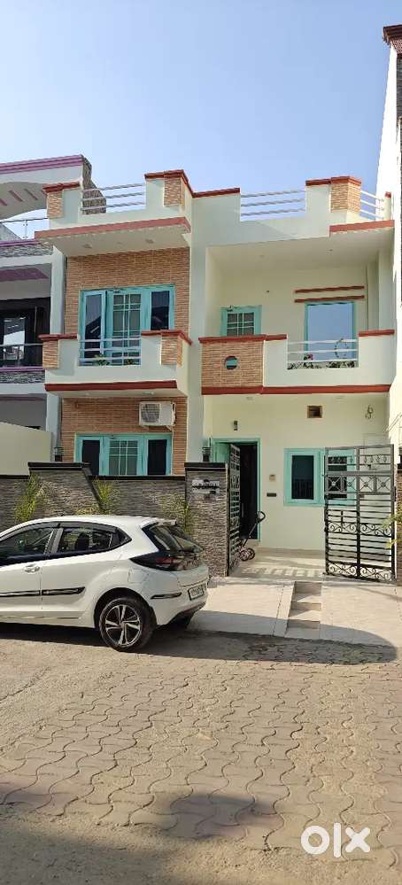 For working/student Female only