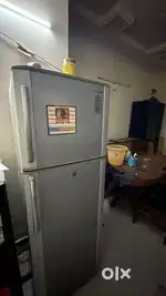 310 L grey  samsung fridge but not work , 210 ltr lg N work