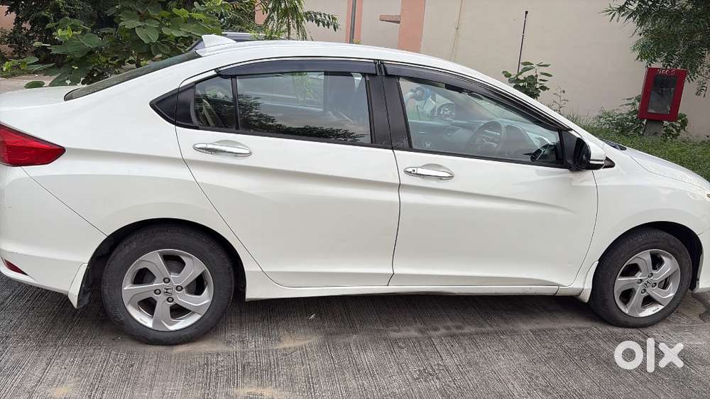Honda City 2015 model first hand