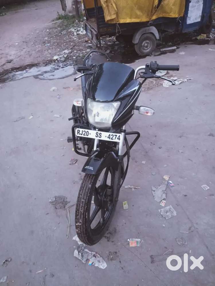 Hero honda passion pro 2012 modal he frist onwer he tayar badiya he.