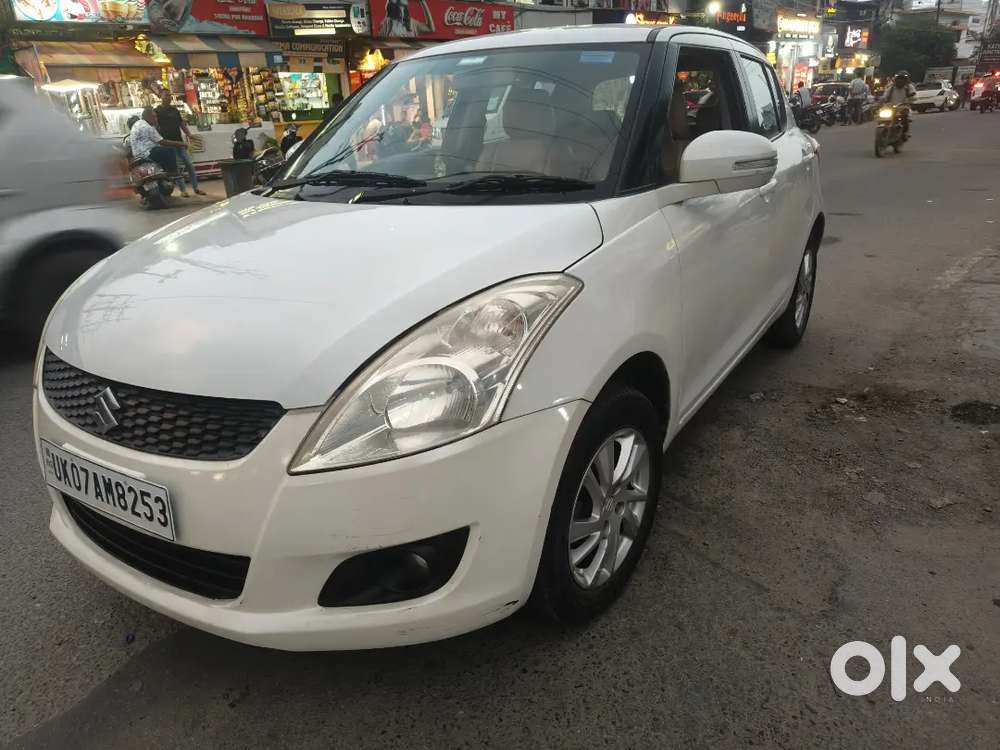 Maruti Suzuki Swift 2011  Petrol 62000 Km Driven ZXI ABS