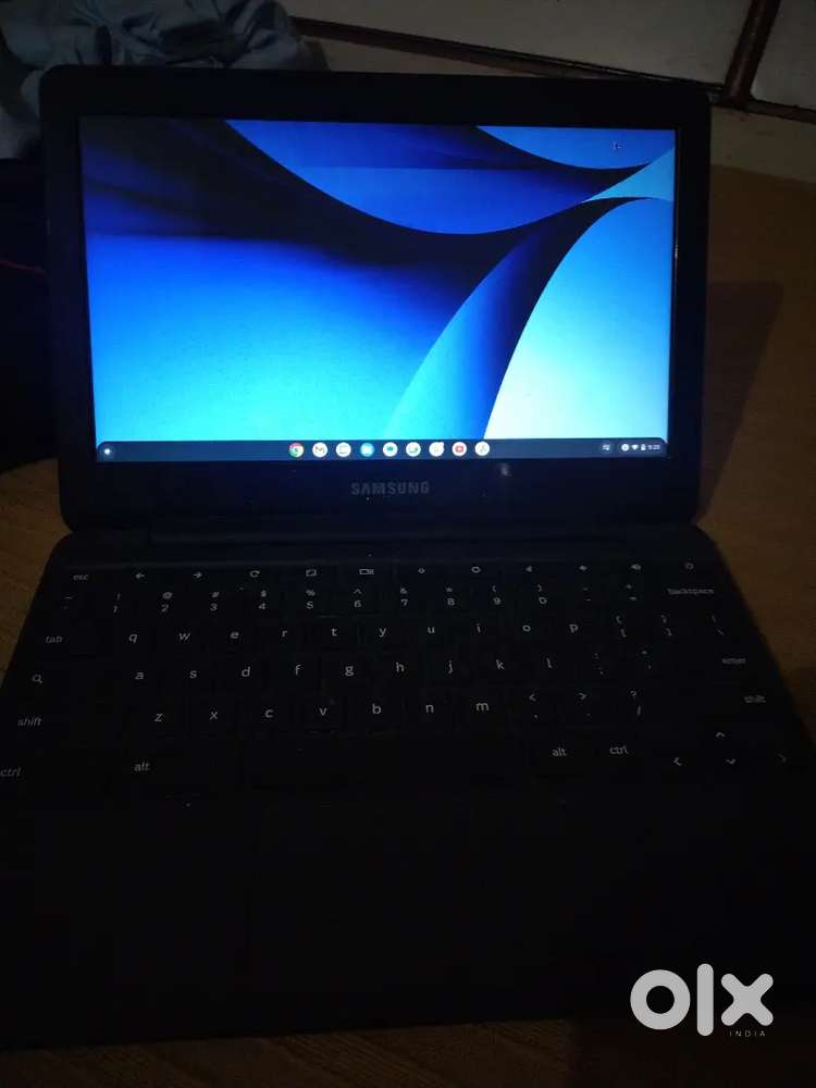 SAMSUNG CHROMEBOOK