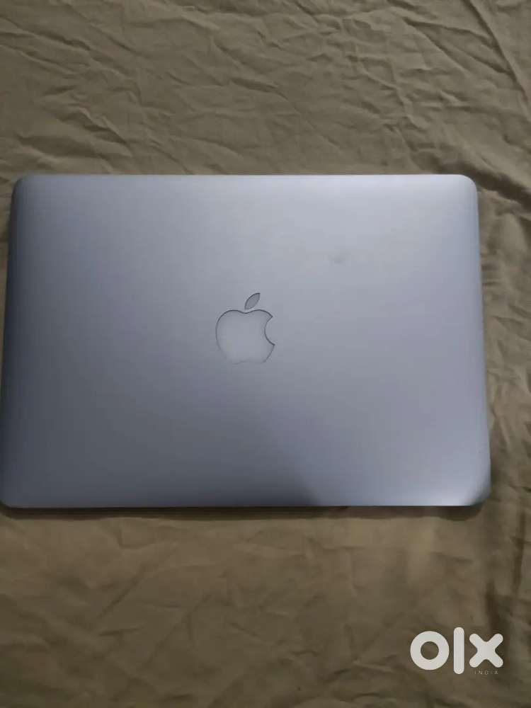 MacBook pro i5 processser
