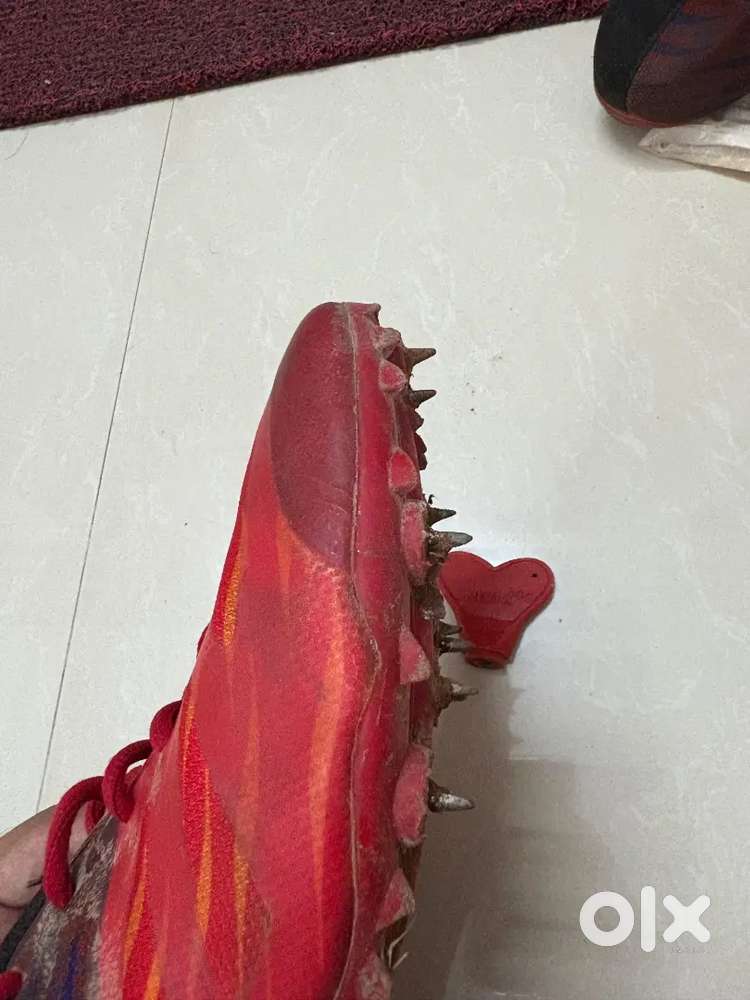 Nivia original spike