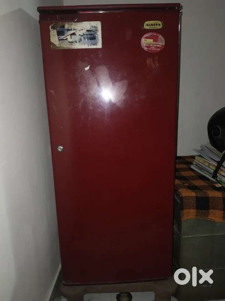 ALLWYN Single door fridge in good condition