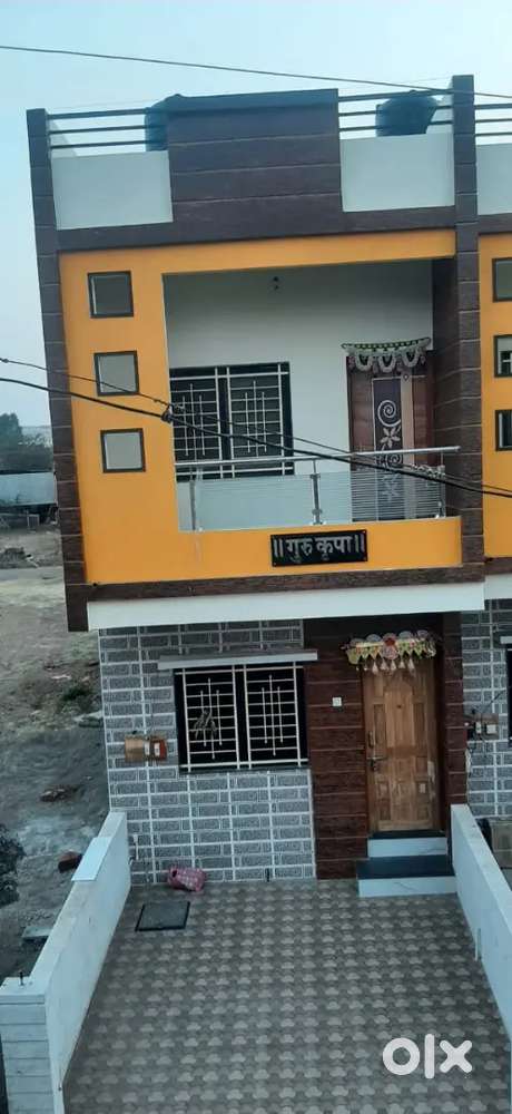 Row bunglow