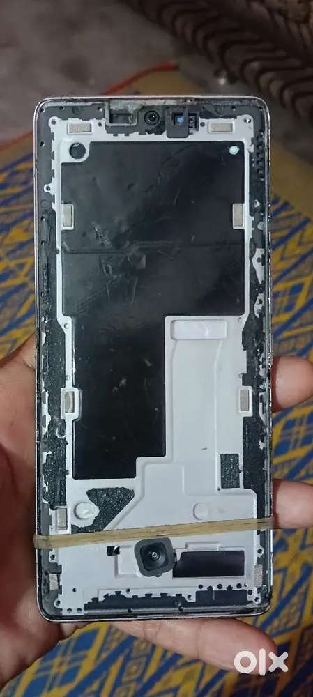 Lava blaze x 6+6 128 gb display dalwana hoga.