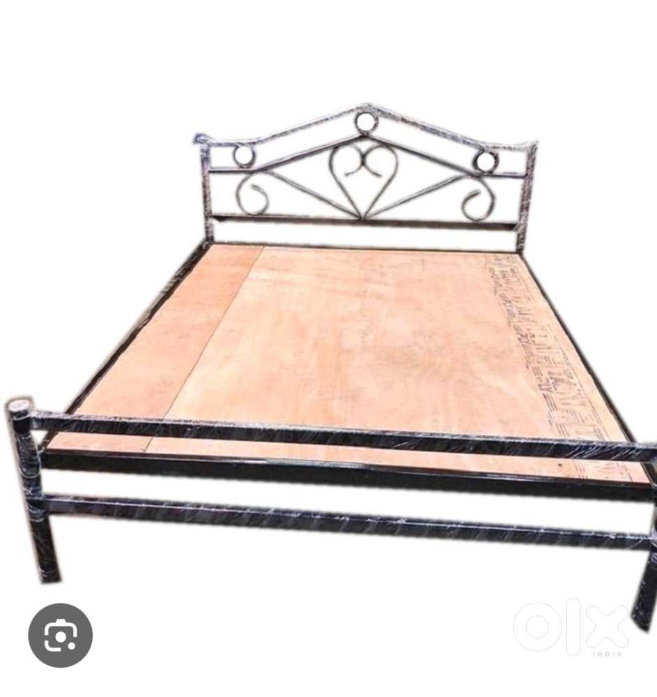 Steel cot queen size for sale